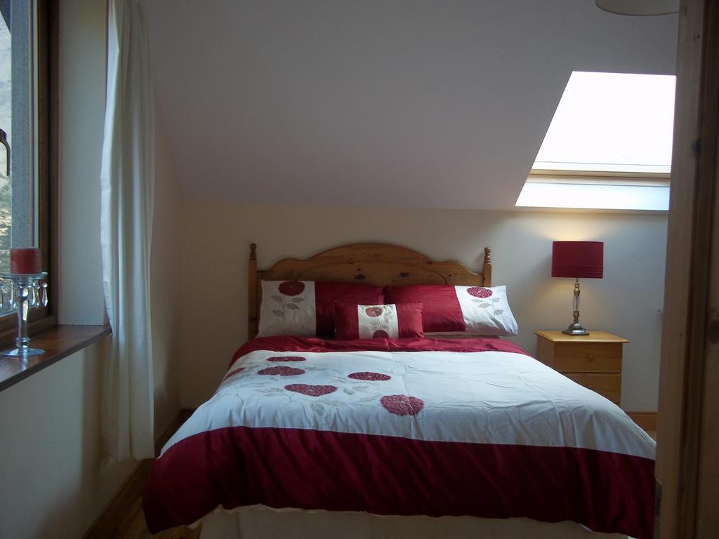 Mountainview B&B Leenaun Oda fotoğraf