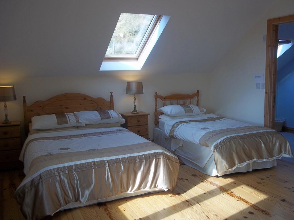 Mountainview B&B Leenaun Oda fotoğraf